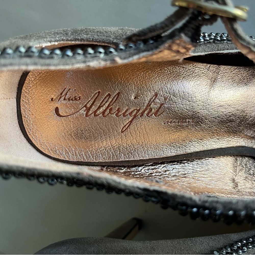 Anthropologie Miss Albright Taupe/Gray Mary Jane Suede embellished Stilleto sz 9 - Picture 9 of 11